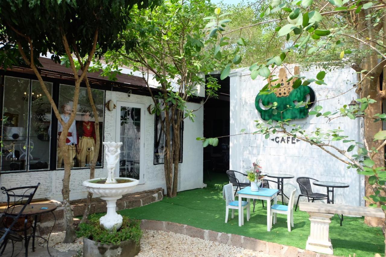 Florentino Hostel Rayong Exterior foto